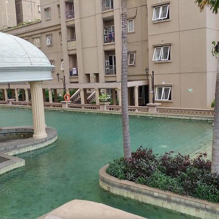 3Br Grand Palace With Private Bathtub By Travelio Jakarta Ngoại thất bức ảnh