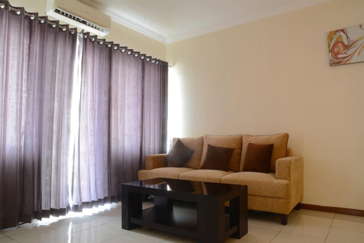 3Br Grand Palace With Private Bathtub By Travelio Jakarta Ngoại thất bức ảnh